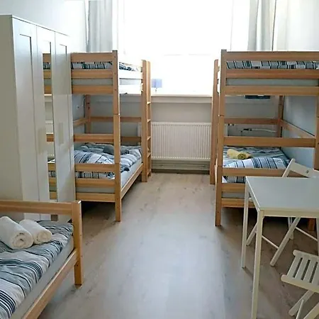 Hostel Bratislava Братислава