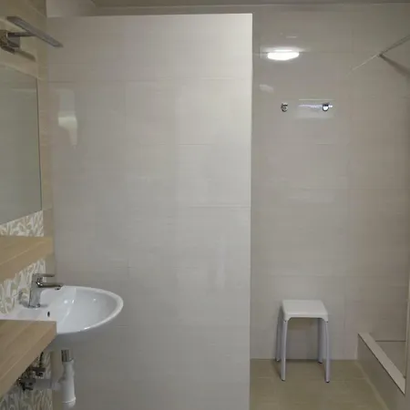 Hostel Bratislava * Pozsony