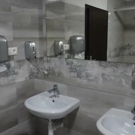 Hostel Bratislava * Pozsony